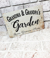 Garden Yard Sign, Outdoor metal signs, Grandma's Garden, Grandparent gift, personalized Garden sign with name, mother gifts, yard signs